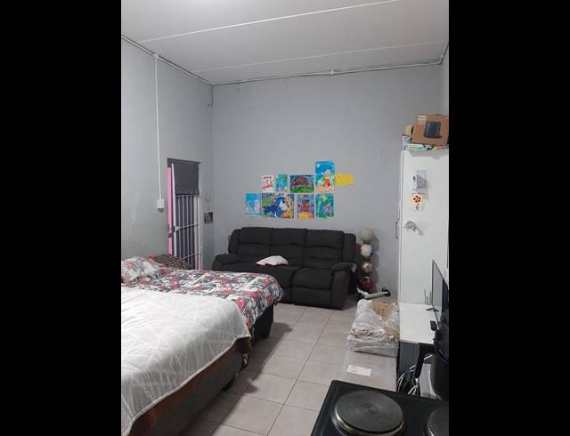 0 BEDROOM PROPERTY TO RENT IN GOODWOOD CENTRAL